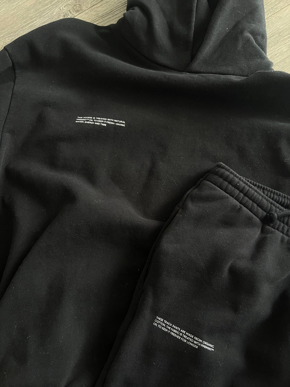 Pangaia Black Tracksuit M Size (28) - Picture 2 of 3